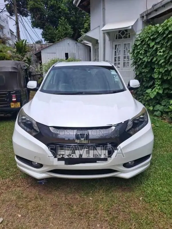 Honda Vezel Z Grade Gold 2015