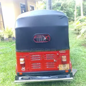 Bajaj RE 2001