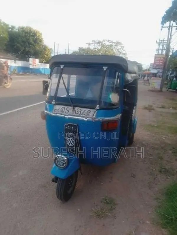 Bajaj RE 2009