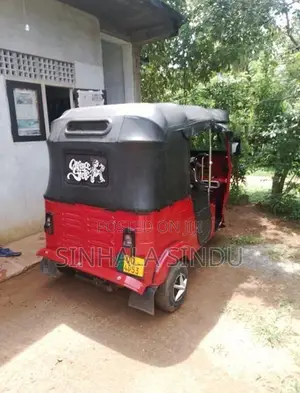 Bajaj RE 2008