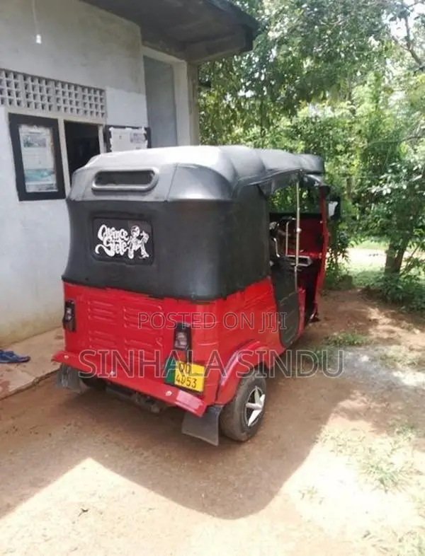 Bajaj RE 2008