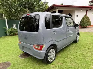 Suzuki Wagon R 2024