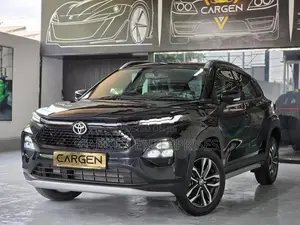 Toyota Taisor V GRADE BN REG FREE 2026