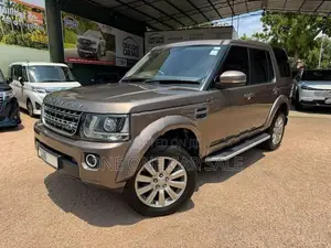 Land Rover Discovery 4S 7 Seater SDV6 2015