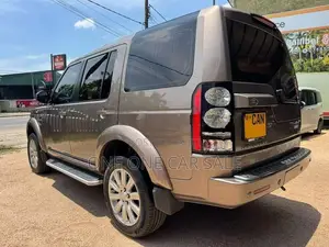 Land Rover Discovery 4S 7 Seater SDV6 2015