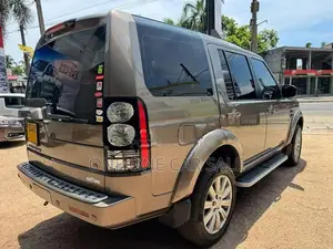 Land Rover Discovery 4S 7 Seater SDV6 2015