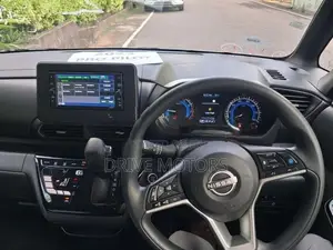 Nissan Roox Highway pro pilot 2023