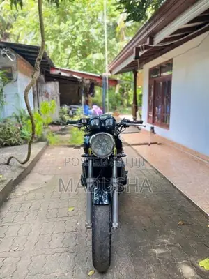 Honda CB4 s 2001