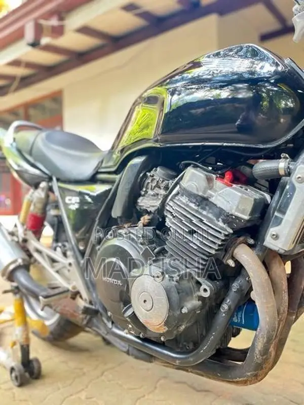Honda CB4 s 2001