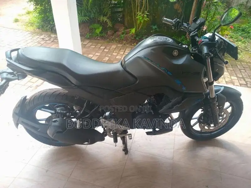 Yamaha FZ S 2025