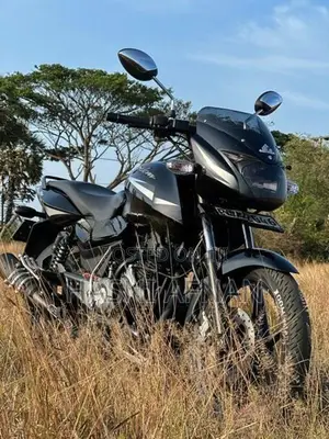 Bajaj Pulsar 150 2017