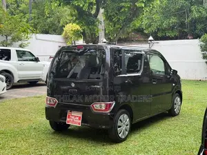 Suzuki Wagon R FX 2025