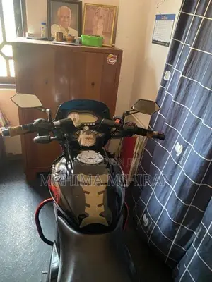Bajaj Pulsar 150 2017