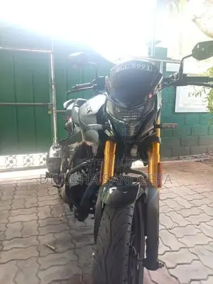 Hero Hunk 160R 2026