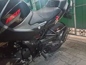 Hero Hunk 160R 2026