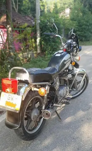 Suzuki GN 125 2003