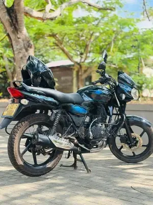 Bajaj Discover 2010