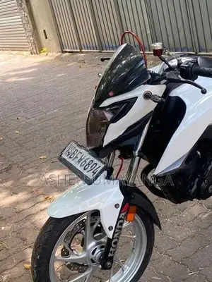 Honda CB Hornet 160R 2017