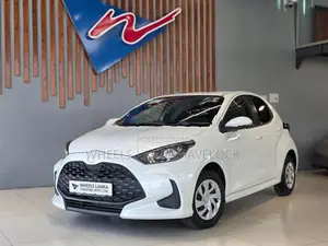 Toyota Yaris X Grade 2024