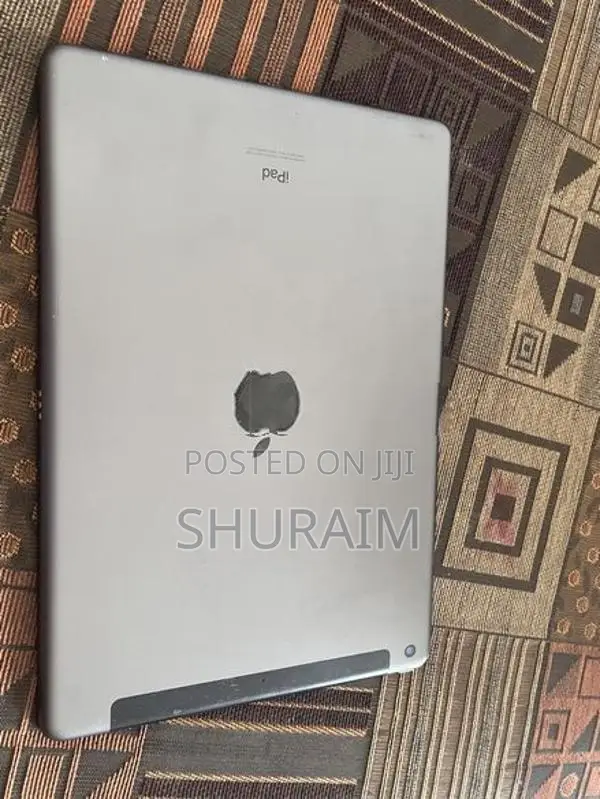 Ipad 8th Gen Wifi+Cellular