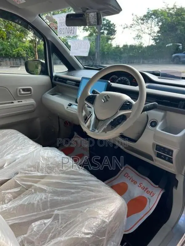 Suzuki Wagon R FX HYBRID 2025