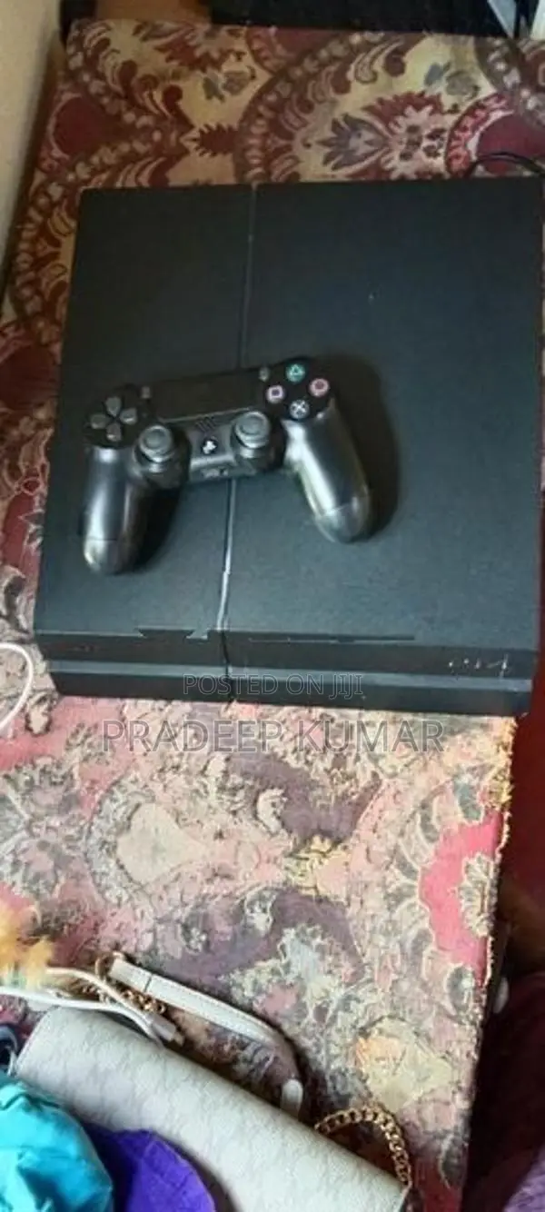 Sony Playstation 4