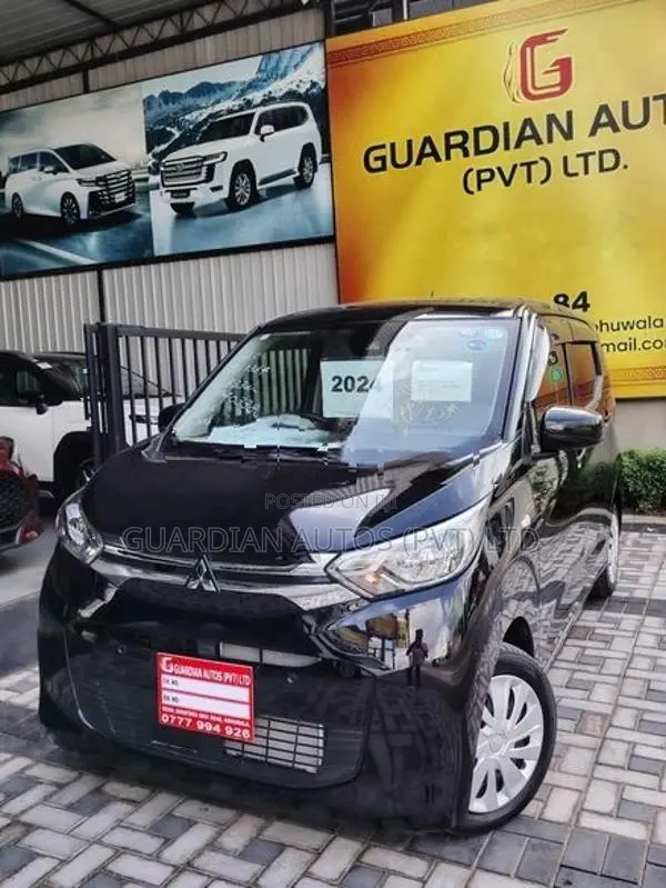 Mitsubishi eK Wagon M Grade 2024