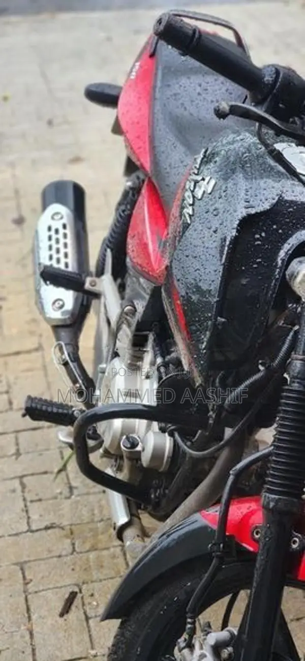 Bajaj Pulsar 150 2016