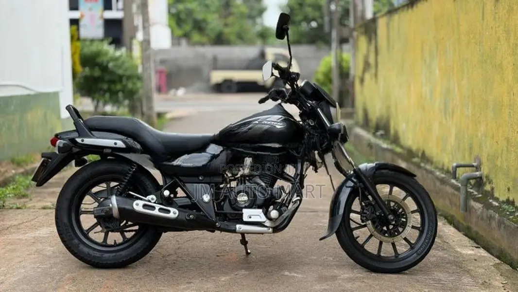 Bajaj Avenger 180 2019