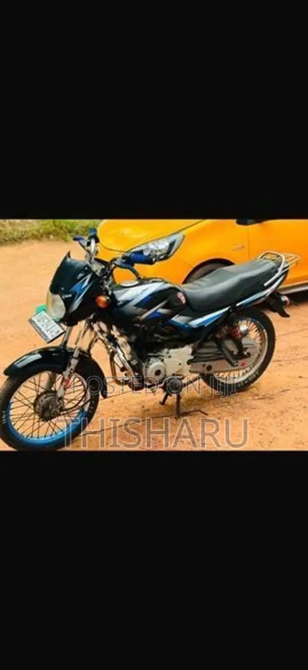 Bajaj CT100 2017