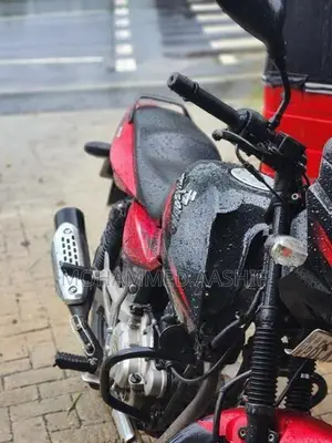 Bajaj Pulsar 150 2016