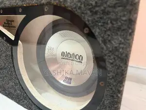 Clarion Subwoofer
