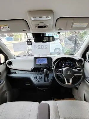 Mitsubishi eK Wagon M Grade 2024