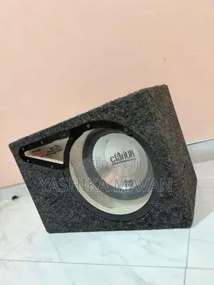 Clarion Subwoofer
