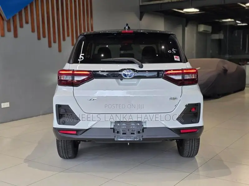 Toyota Raize Z Hybrid 2026