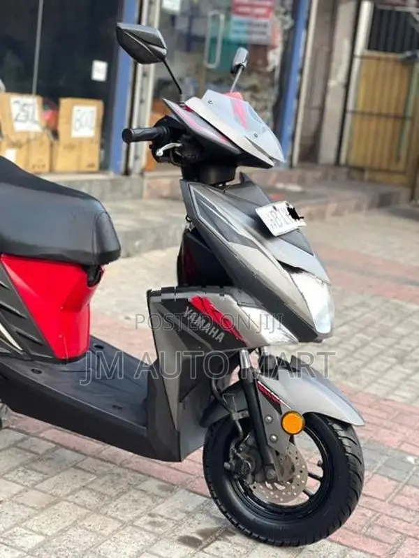 Yamaha Ray ZR Digital 2020