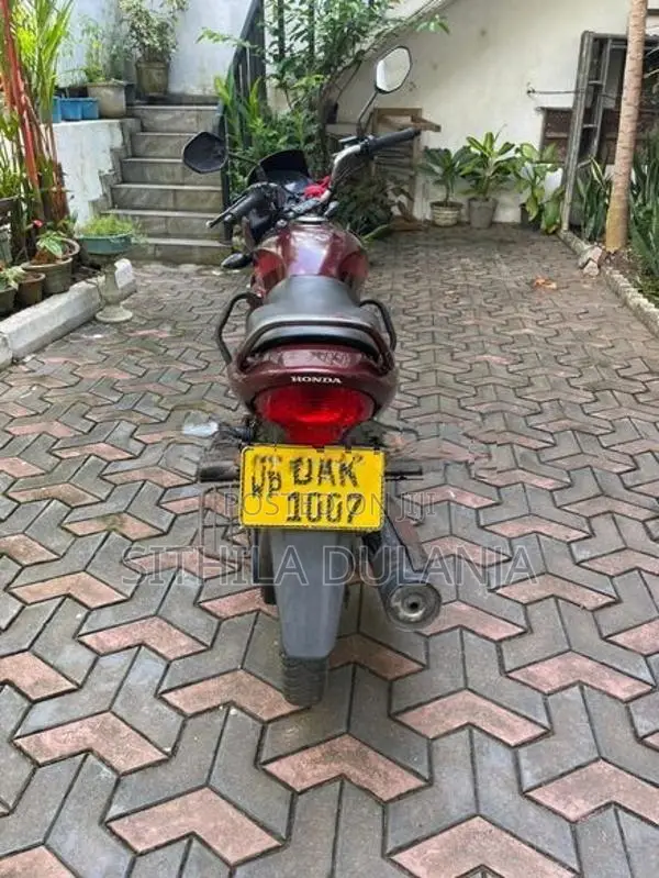 Honda CB Shine Disc break 2013