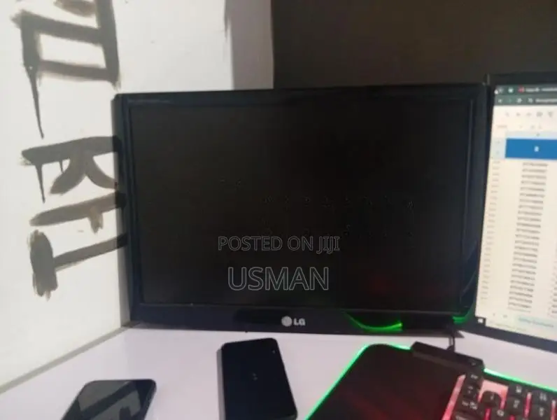 LG Monitor 23' inches