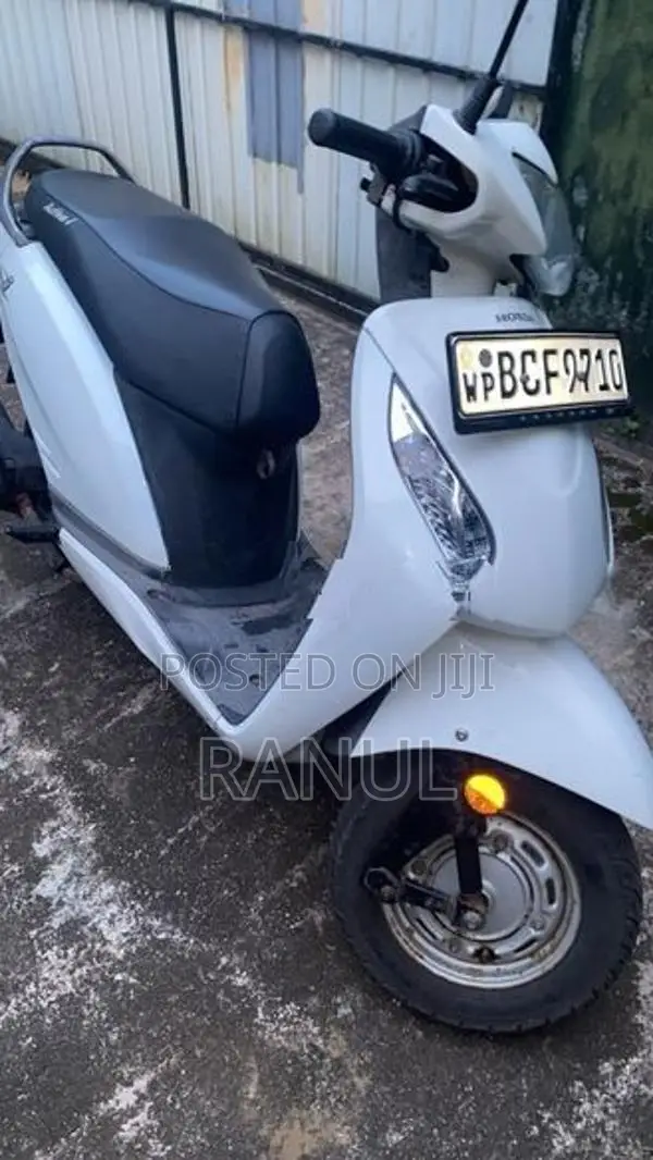 Honda Activa 2015