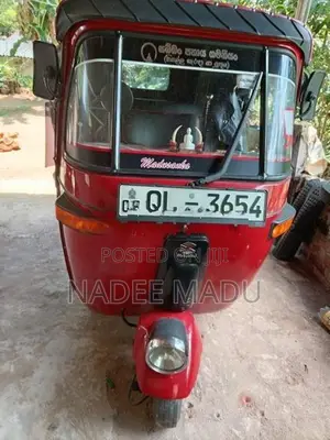 Bajaj RE 2007