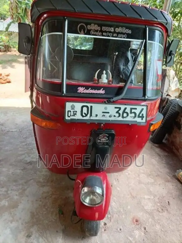 Bajaj RE 2007
