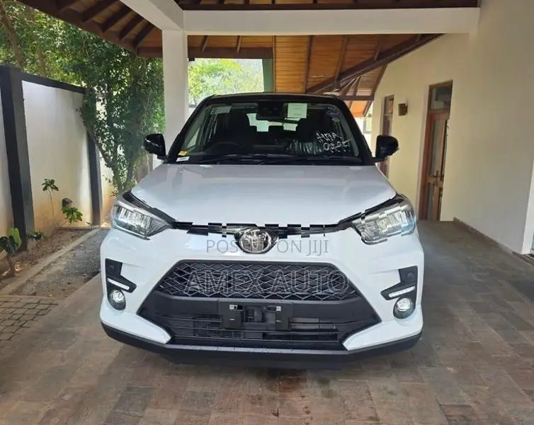 Toyota Raize Z Grade 4WD BSM 2025