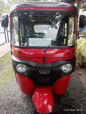 Bajaj RE 2026