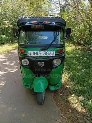 Bajaj RE 2014