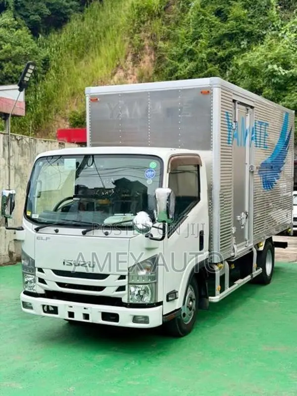Isuzu Elf NMR85 Truck 250 2016