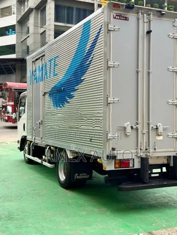 Isuzu Elf NMR85 Truck 250 2016
