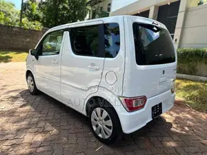 Suzuki Wagon R FX Hybrid 2023
