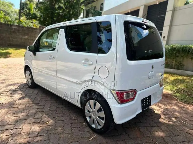 Suzuki Wagon R FX Hybrid 2023