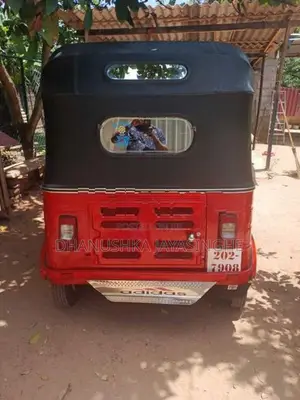 Bajaj RE 1996