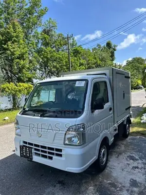Nissan Clipper NT-100 Freezer 2023
